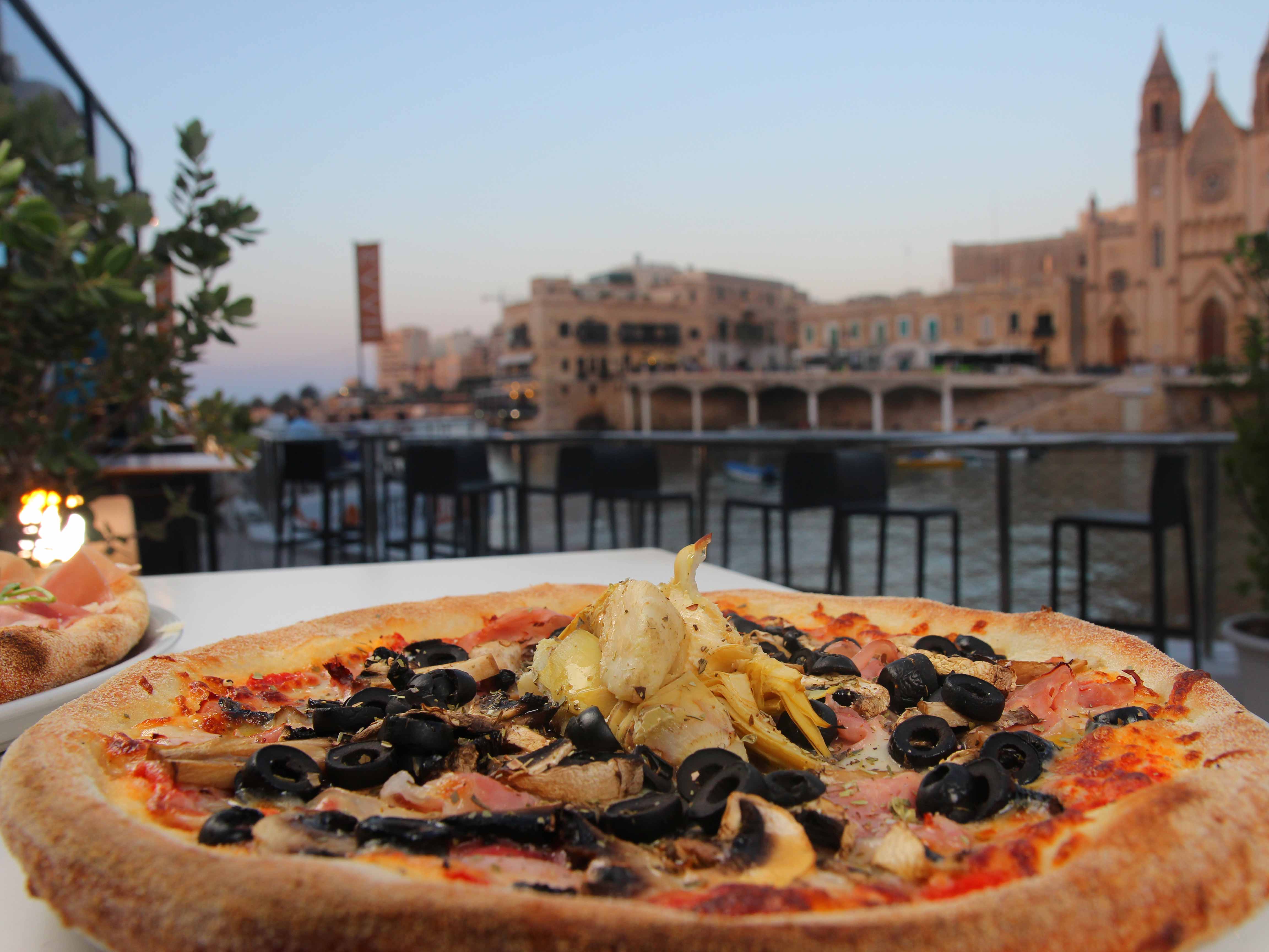 40 OFF Any Pizza Wine Or Soft Drink From NAAR Restobar 40-off-any-pizza-wine-or-soft-drink-from-naar-restobar
